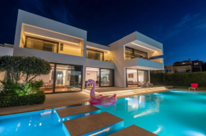 Five-Star Mansion